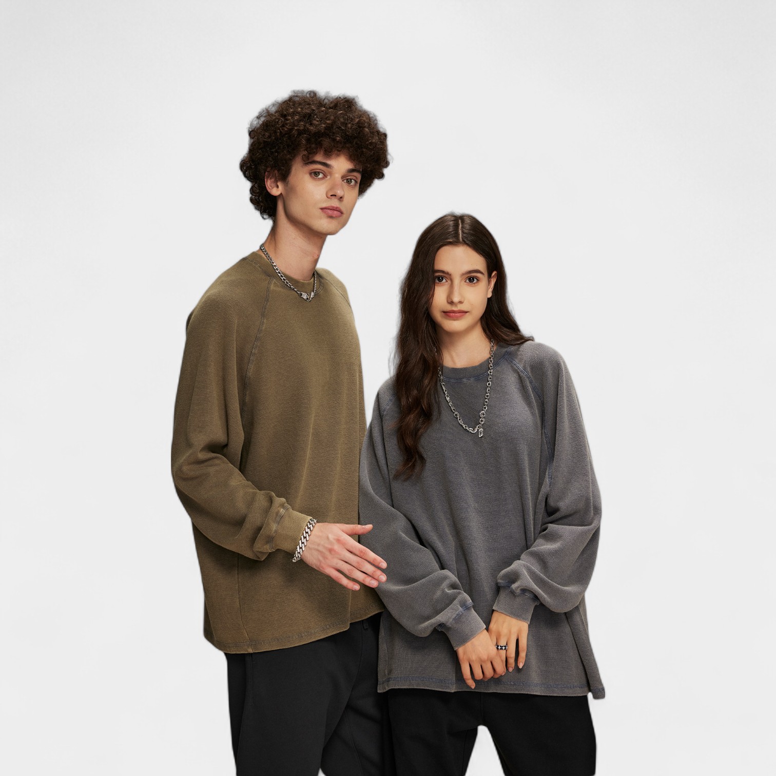 Unisex Oversized Long sleeves Sweatshirt - Image 4