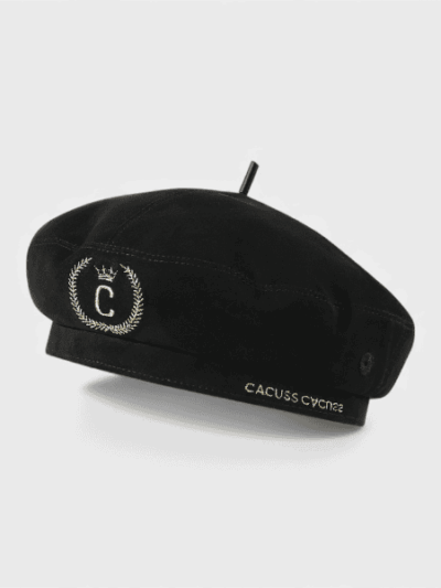 New in stock Women's beret wholesale Japanese simple retro painter hat warm autumn and winter big head circumference octagonal hat