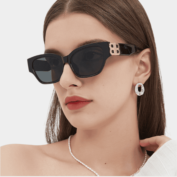 2023 European and American Fashion Retro Trend 5445 Advanced Sense Sunglasses Internet Celebrity Photographing Face Small Sunglasses