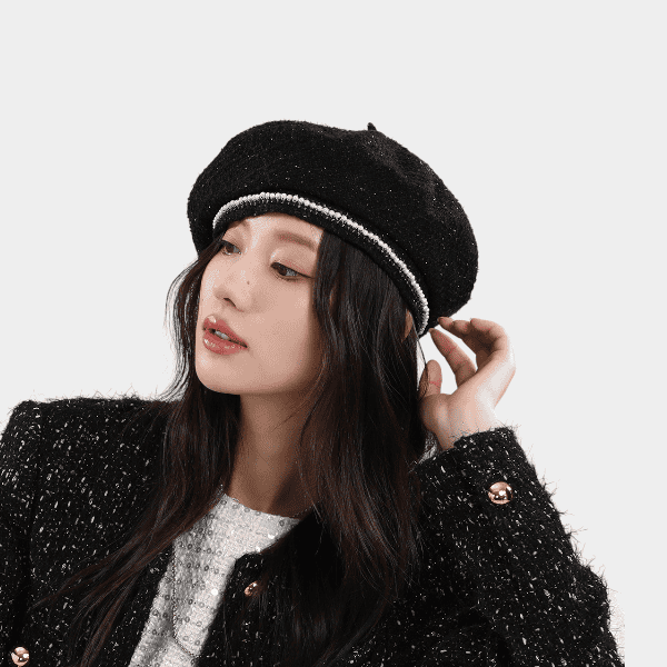 Autumn and Winter new Chanel style beret warm painter hat Korean fashion octagonal hat versatile retro Bud hat