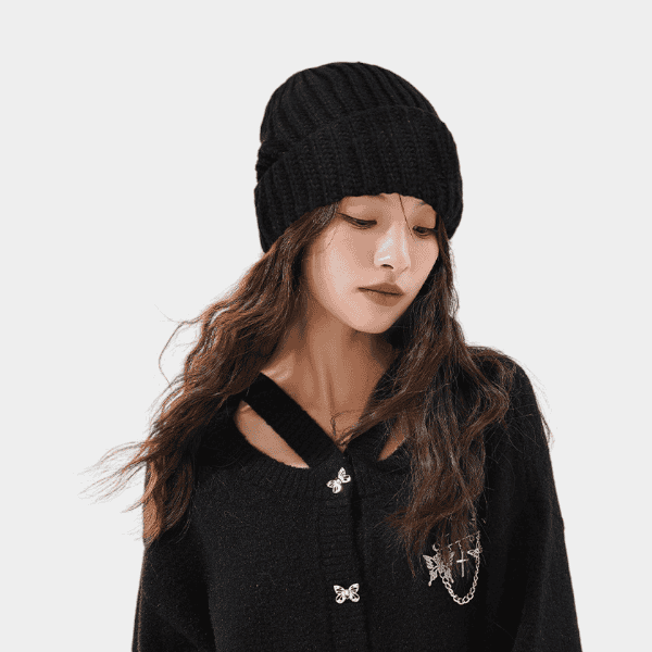 Winter New Women's Light board knitted hat versatile fashion solid color round top hat ins girls face-looking small casual hat