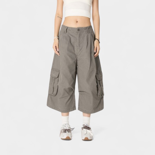 Women's Oversized Cargo Shorts - Image 4