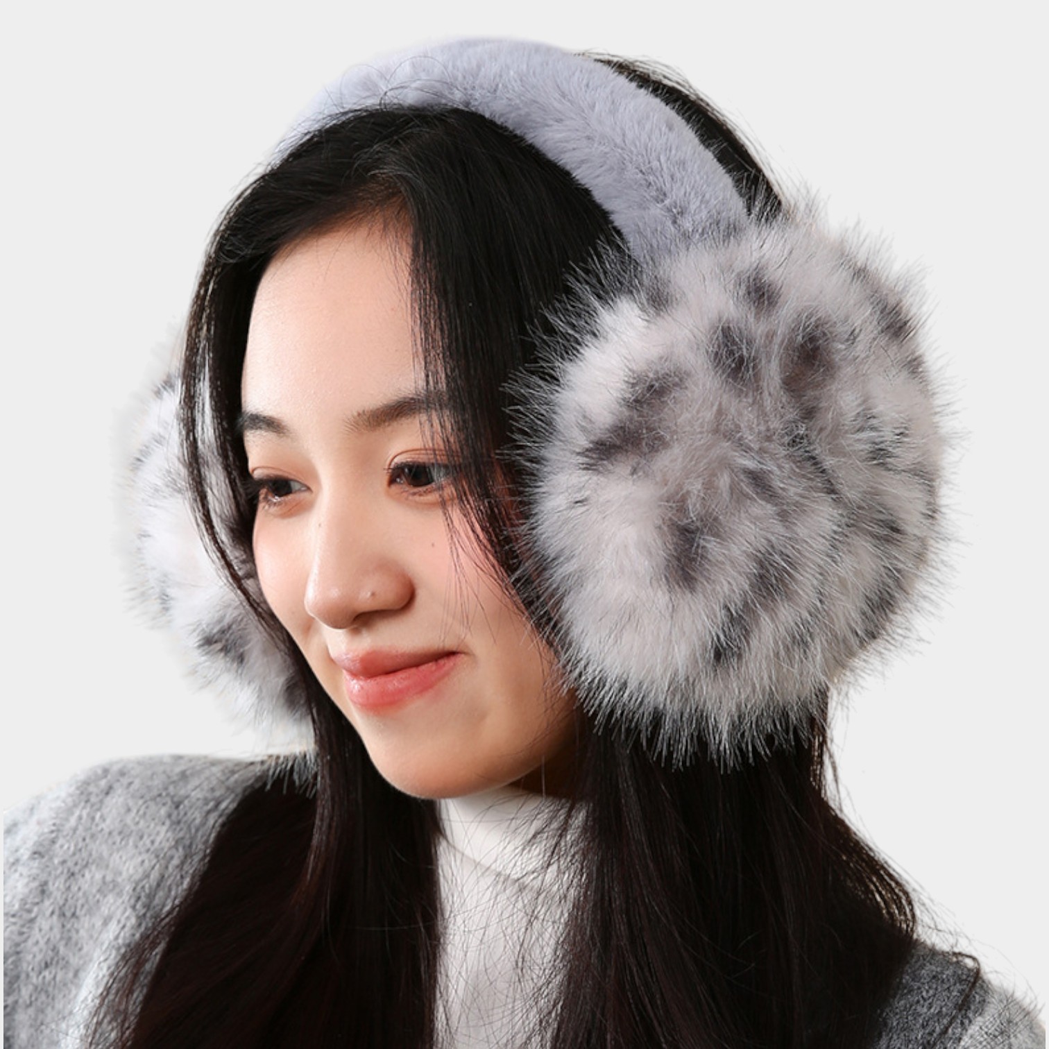 Women's Animal print Earmuff - Image 2