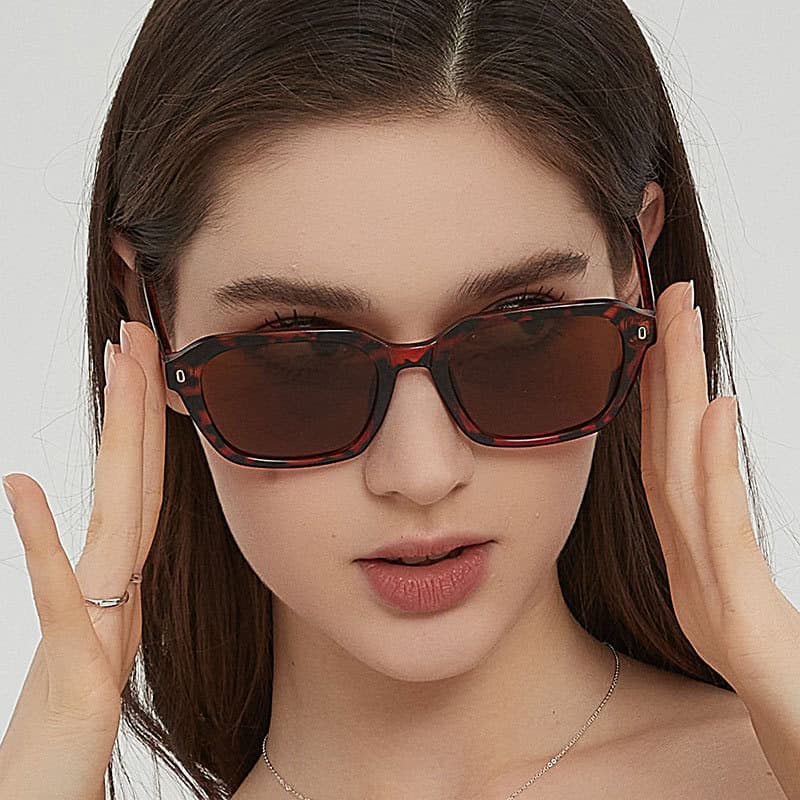 Women's Sunglasses - Image 2