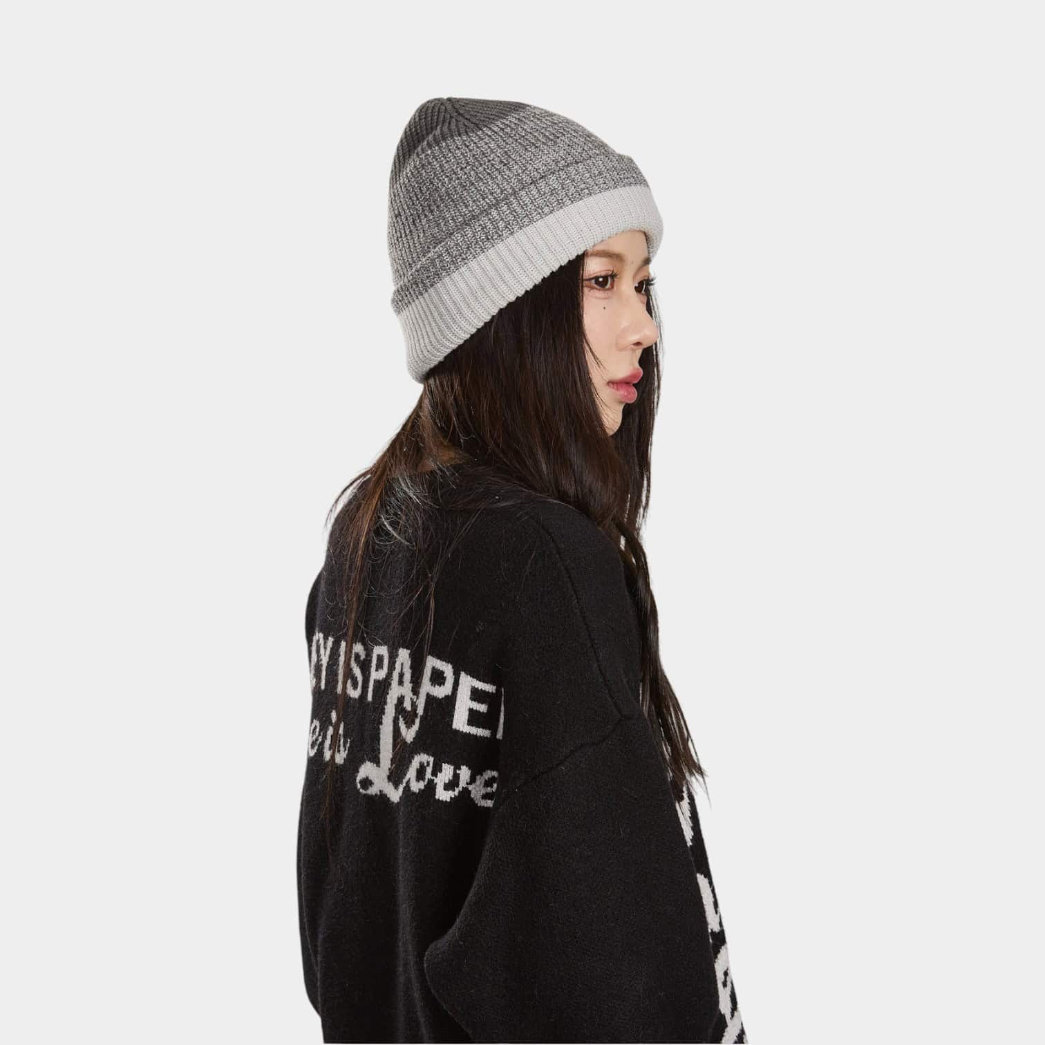 Women's Colour gradient pattern Beanie - Image 4