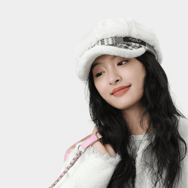 Women's Text print Beret - Image 2